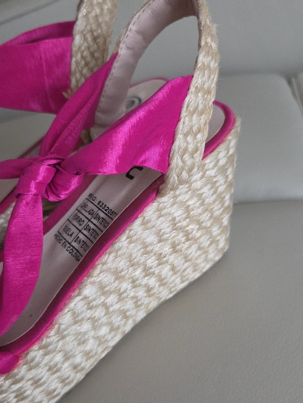 Women’s Bright Pink Braided Espadrille Wedge Sandals Size 7